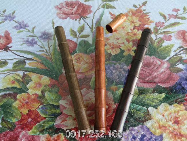 Ống đựng nhang trầm