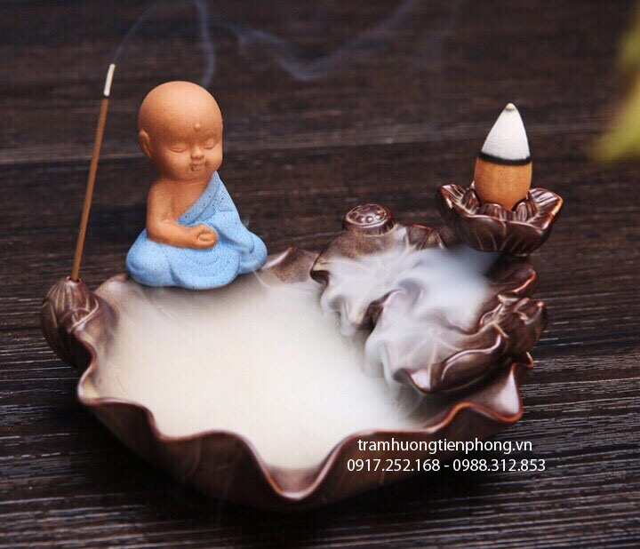 Thác Khói Chú Tiểu Thiền Hoa Lá Sen Nâu