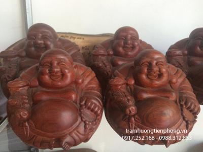 Phật Di Lặc Xông Trầm