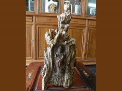Tượng trầm hương nghệ thuật