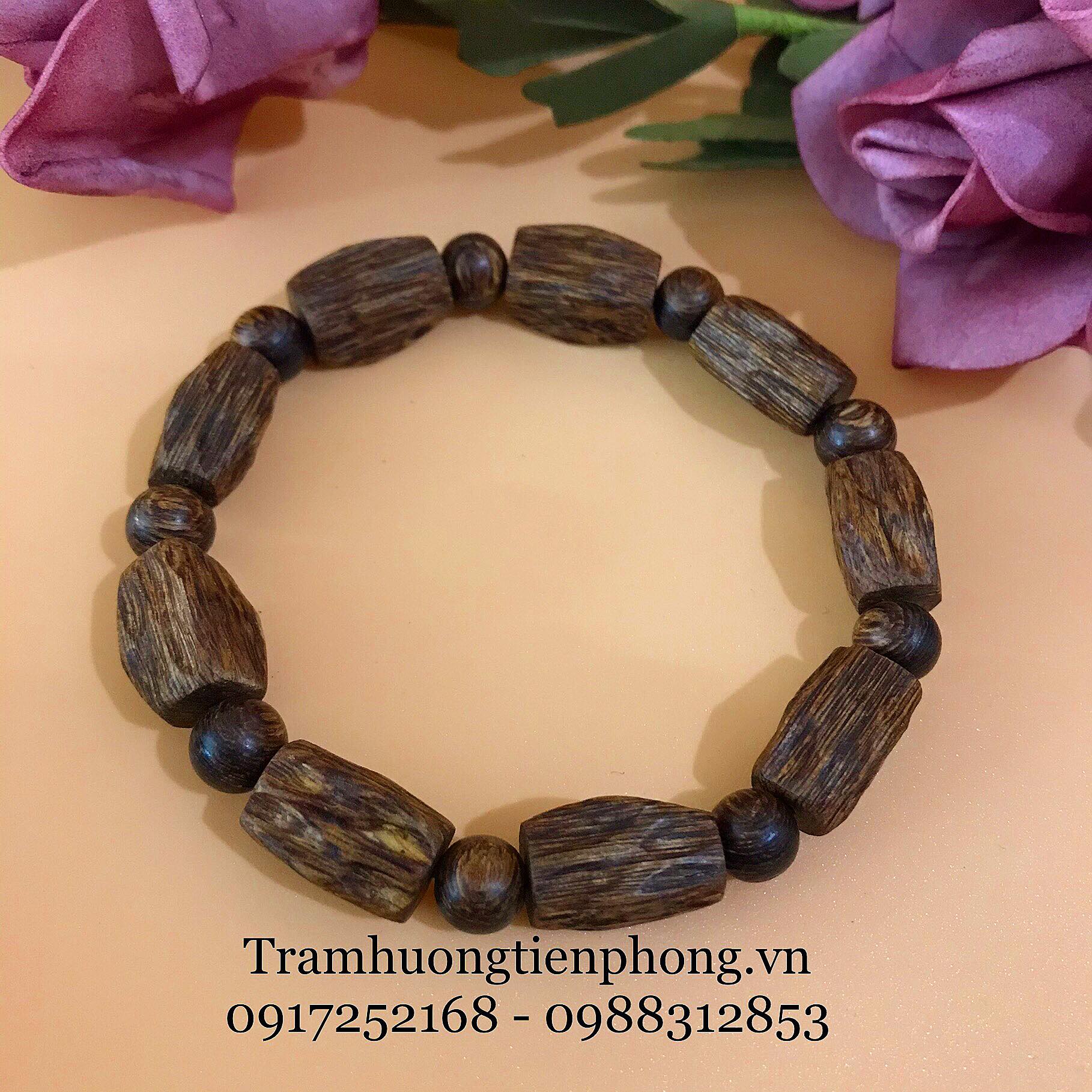 Vòng Tay Trầm Hương Tự Nhiên