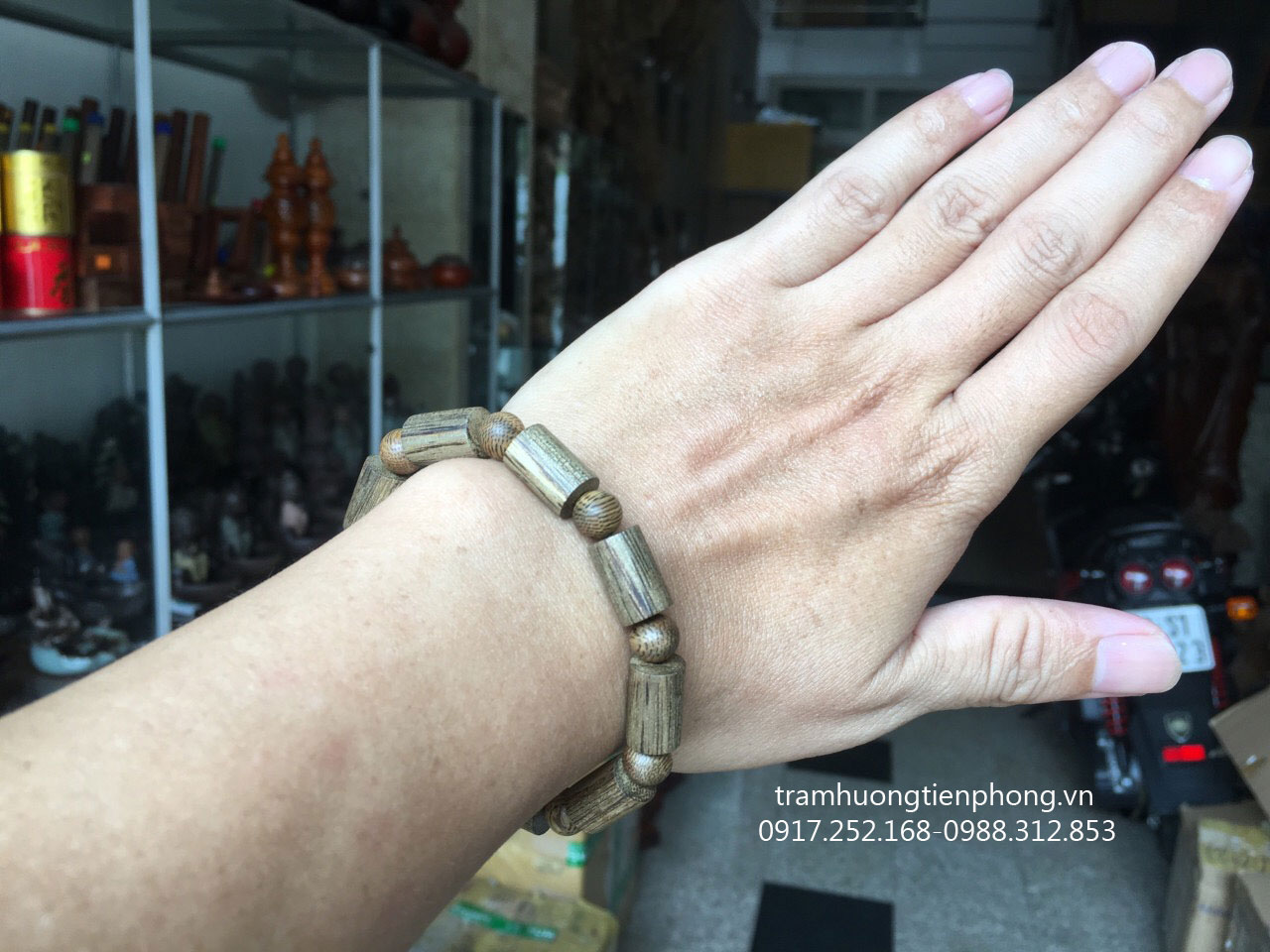 Vòng Trầm Hương Trúc Tự Nhiên Mã Lai