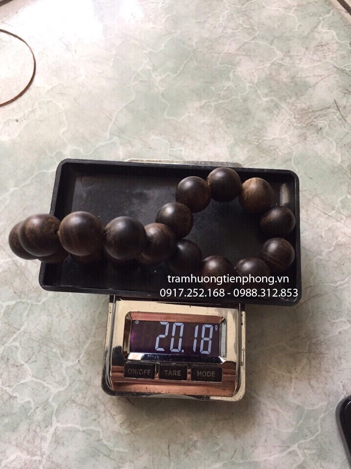 Vòng Trầm Hương Tự Nhiên VIP 12li